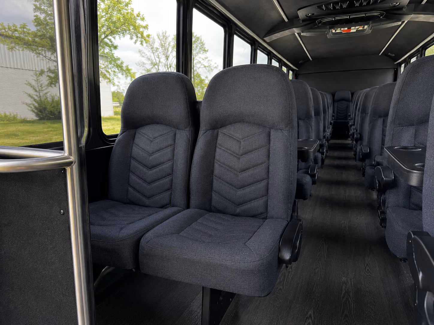 charter buses for large hempstead wedding ceremonies and receptions