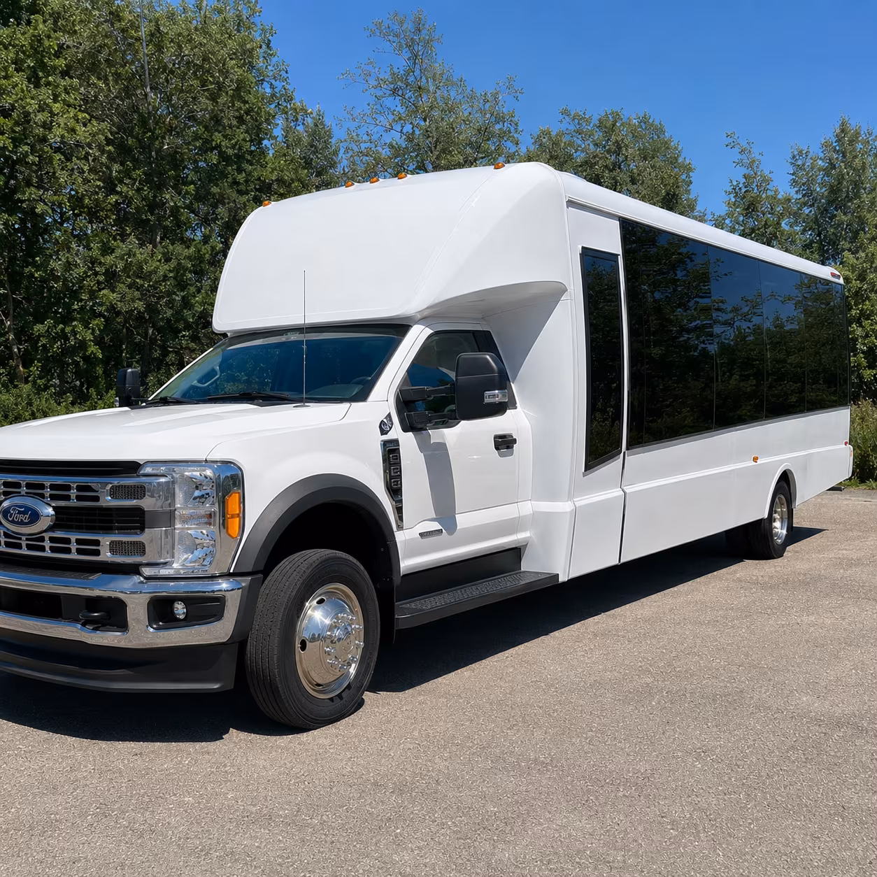 employee shuttle buses for hempstead companies of every size