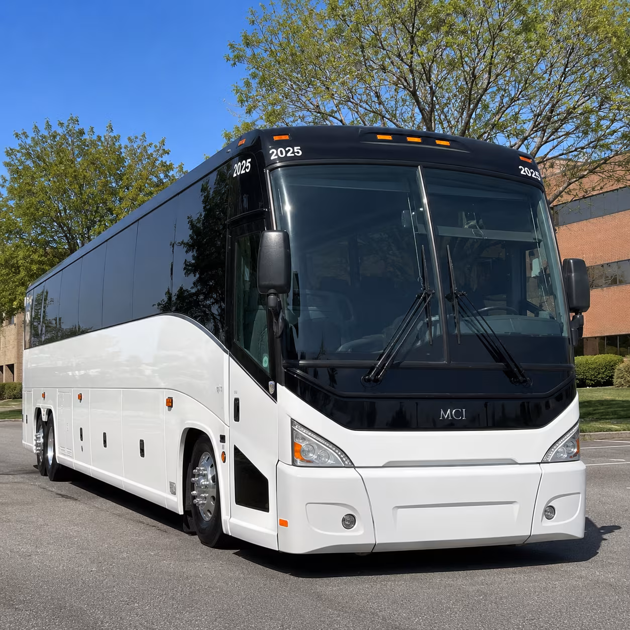employee shuttle buses to nassau university medical center and healthcare campuses