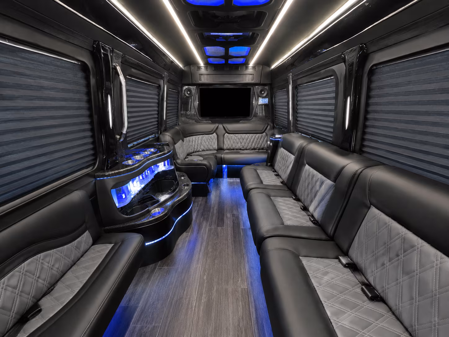 hempstead 18 passenger party bus