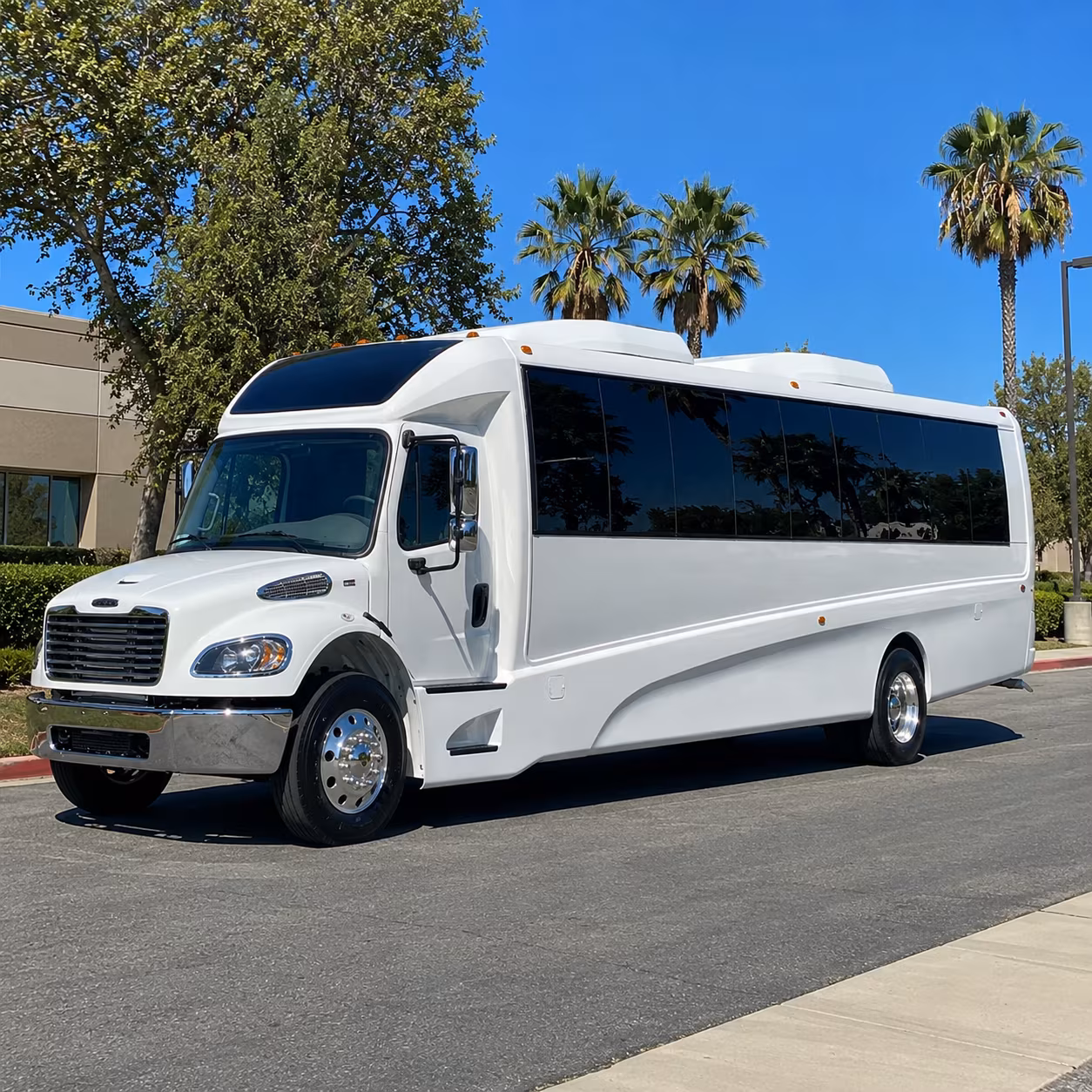 hempstead 25 passenger minibus