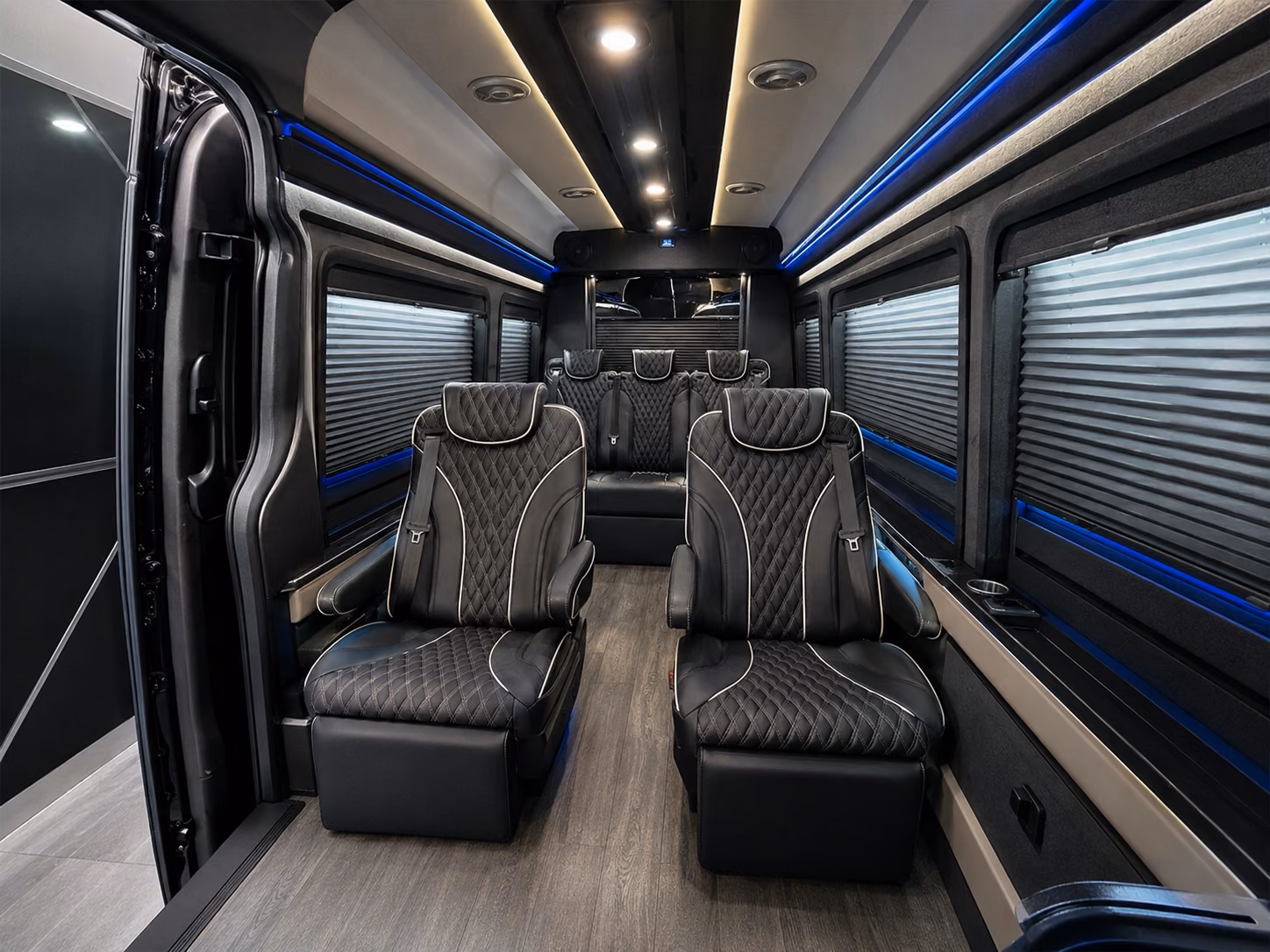 long island macarthur airport group transfers and shuttle buses