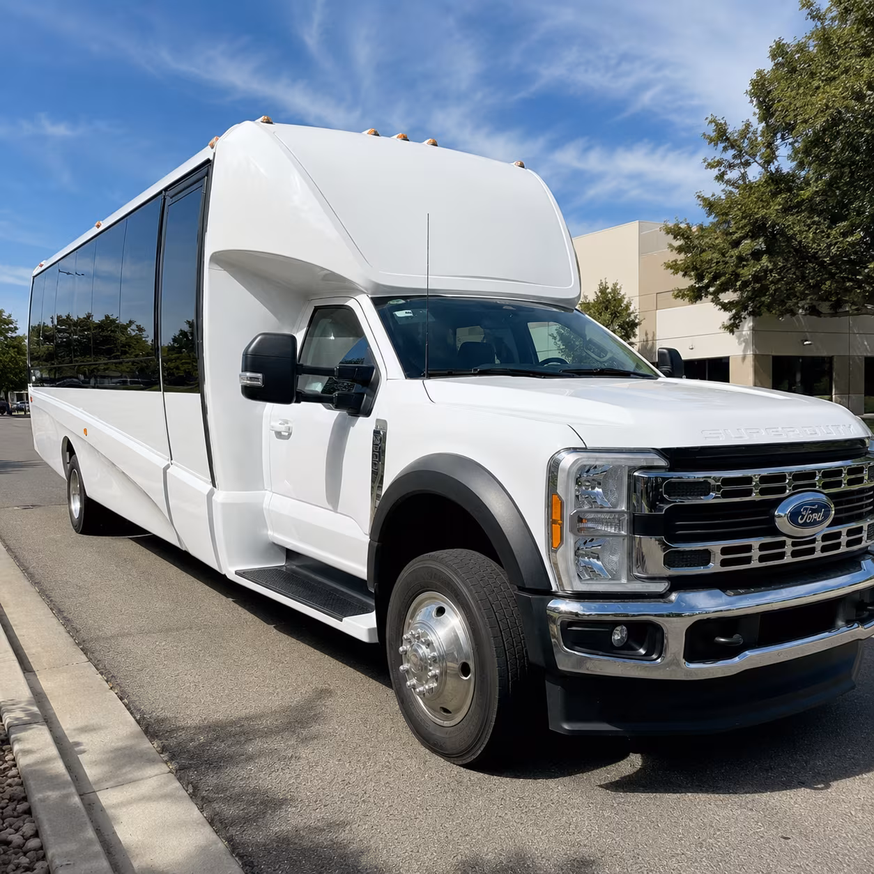 minibuses for nassau county history and cultural field trips