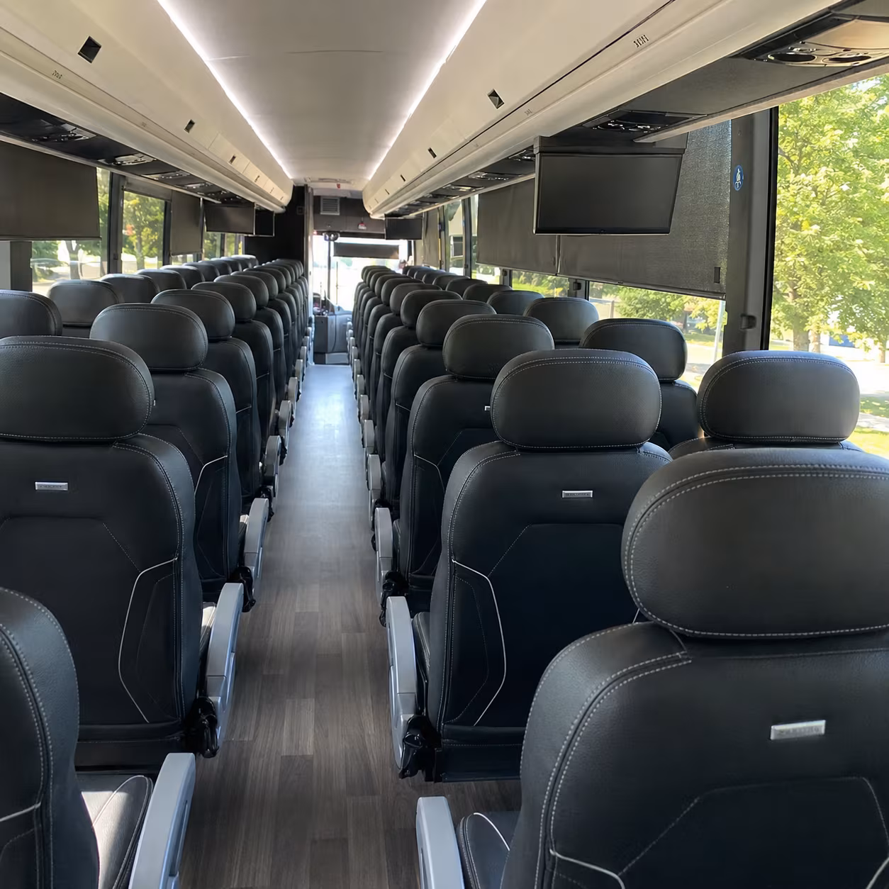 out of state charter bus rentals from hempstead for sports concert travel